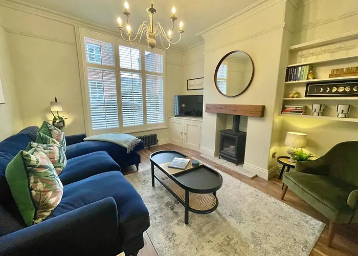 Stay At No 4 York Centre